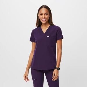Figs Purple Jam Women's Catarina Top and Zamora Joggers Set